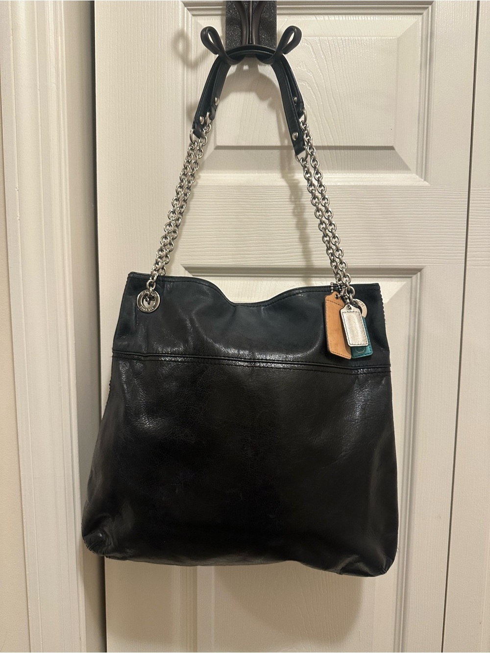 Coach Poppy Black / Crackle Leather Slim Tote

Style #21199